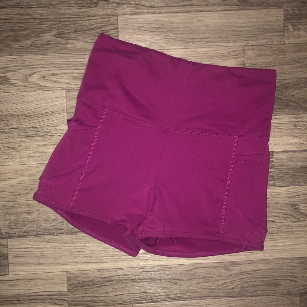 Soft & stretchy short biker shorts
